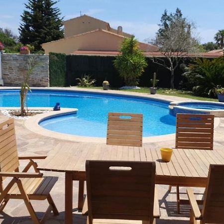Villa Au Calme Avec Piscine Privative Борм-ле-Мимоза Экстерьер фото